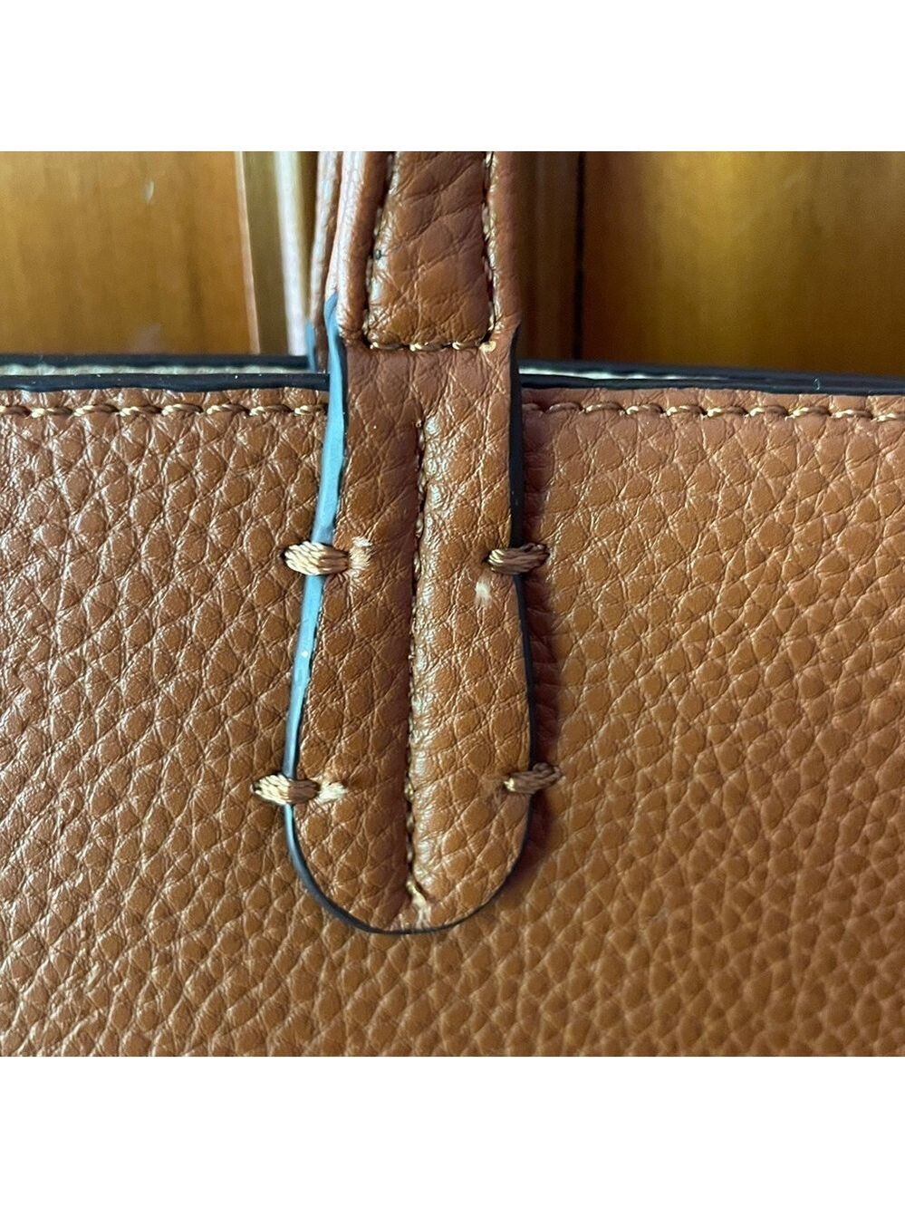 ✨BRAND NEW ✨ a Ludicrously Capacious ✨ Brown Buttery-Soft Tote Bag✨ - Picture 4 of 12